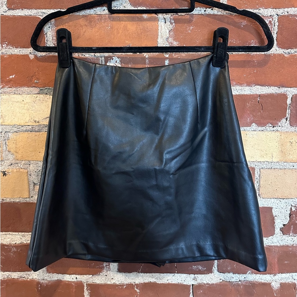 Abercrombie and Fitch Black Scarlett Vegan Leather Mini Skort